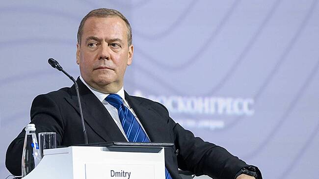 Медведев: Аннексия Гренландии станет отличным прецедентом для Европы