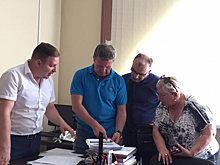 Депутат Олег Рожнов курирует строительство пристройки к школе в Апрелевке