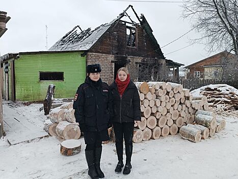Две хрупкие девушки спасли от страшной смерти целую костромскую семью