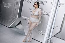 Плюс-сайз-модель Эшли Грэм вышла в свет в прозрачном платье