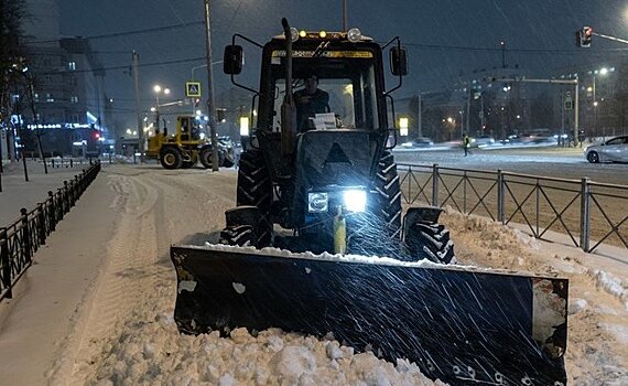 На каникулах снегопадов не обещают: как городские службы Казани будут работать на Новый год