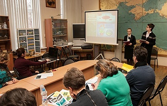 Тверской императорский дворец открыт для школьных экскурсий