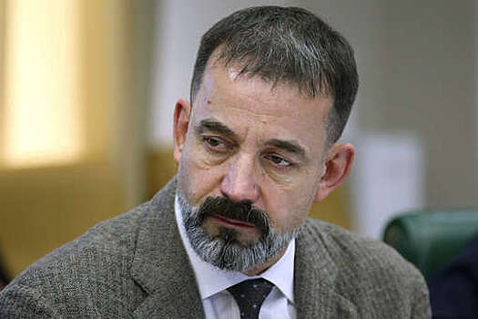 Депутат Певцов предложил обустроить в Госдуме православную часовню
