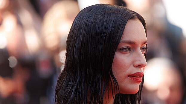 «Жутковатая»: Шейк оголила «пятую точку» на свежих фото и напугала фанатов