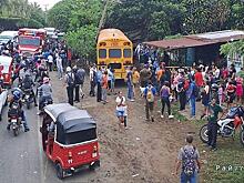 Автобус без тормозов прокатился по дороге, сметая всё на своём пути