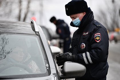 Российского полицейского заподозрили в получении взятки от пьяного водителя