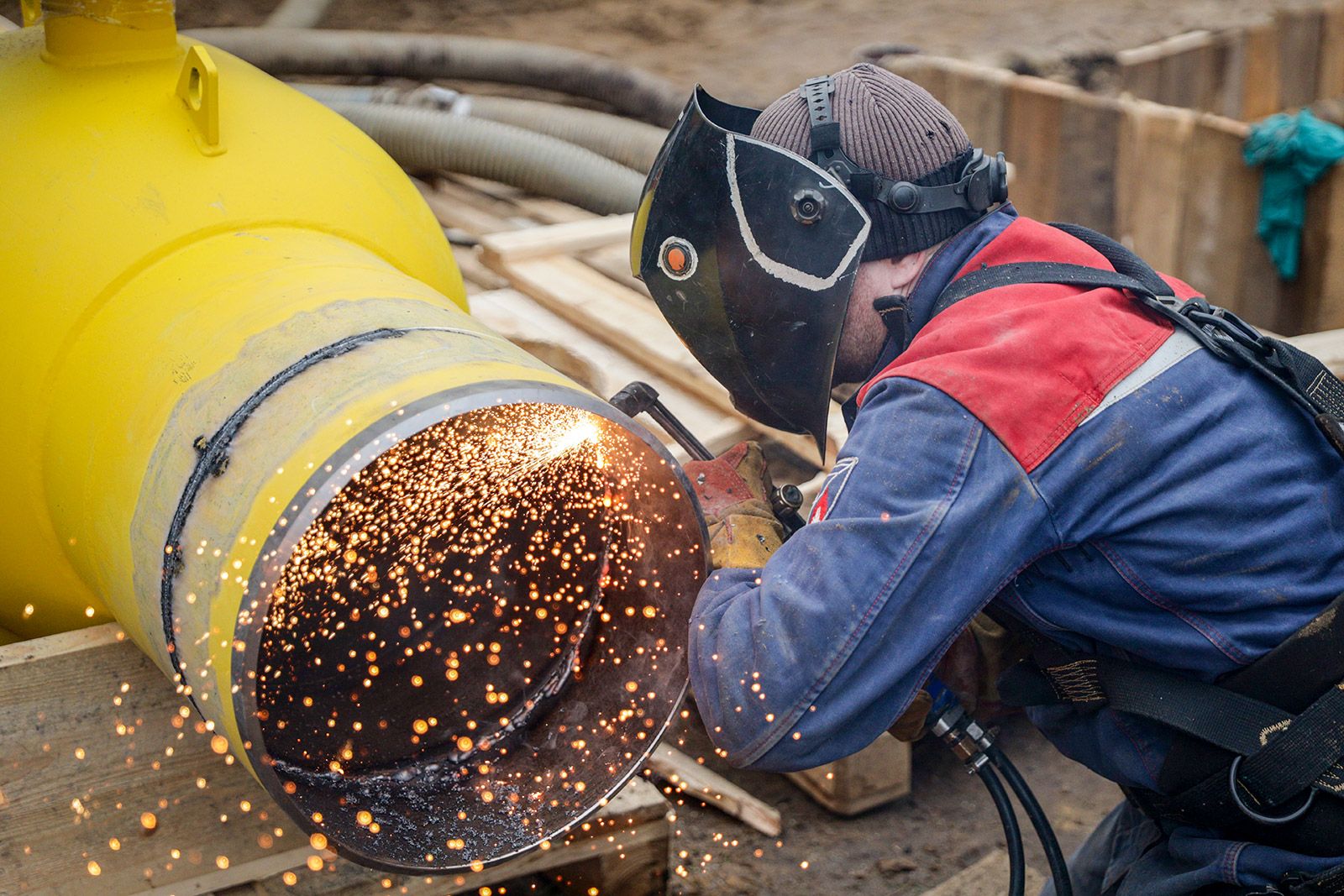 До конца года столичные газовики заменят 153 запорных устройства - EuroPress.news