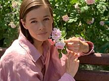 Кудряшки и челка: Екатерина Шпица показала архивное фото с Антоном Макарским