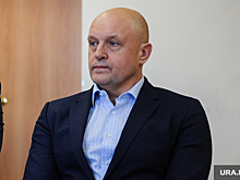 Экс-глава Челябинска Давыдов судится с мэрией Чебаркуля за дом на берегу озера