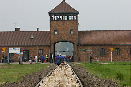 Нацистский концлагерь принял рекордное число посетителей
