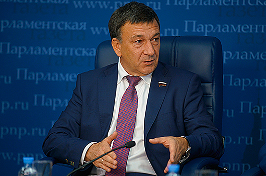 Афонский выступил против повышения штрафов для водителей в новом КоАП