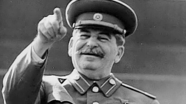 Как Сталин помог Гитлеру прийти к власти
