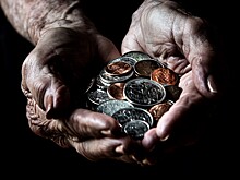 Шапокляк по-московски. Коварная старушка украла у подруги 1 млн