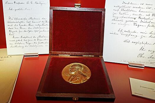 Нобелевскую премию присудили за разработку металлорганических каркасов