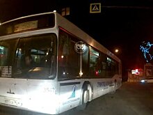 На водителя автобуса № 82с составили протокол за выезд на встречку