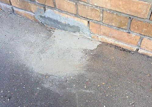 Фасад дома по улице Маршала Конева привели в порядок