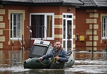 В Оренбурге в реке Урал снизился уровень воды до 1017 сантиметров