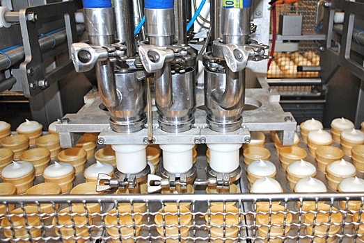 «КОМОС ГРУПП» отправила первую партию мороженого в Узбекистан