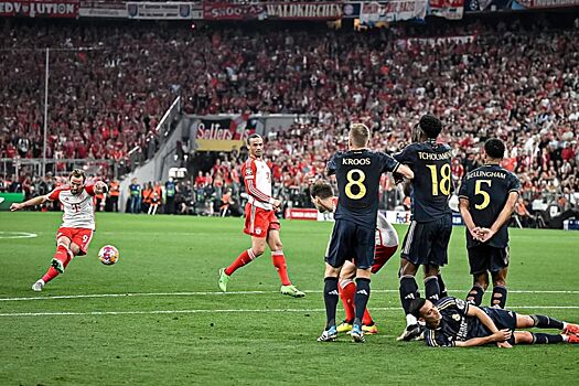 Майкл Оуэн назвал фаворита полуфинала Лиги чемпионов между «Реалом» и «Баварией»