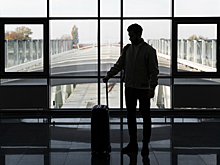 Турист подал в суд на приставов из-за ошибочного ограничения на выезд