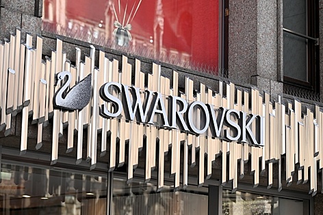 Компания Swarovski уходит из России