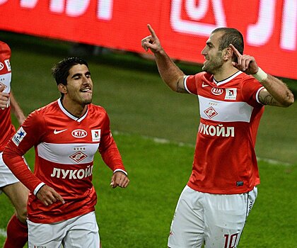 Фейки вокруг Мовсисяна и Озбилиса: зачем армянских футболистов "тащат" в Казахстан?