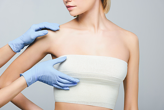 Пластический хирург рассказал о новом тренде — уменьшении груди