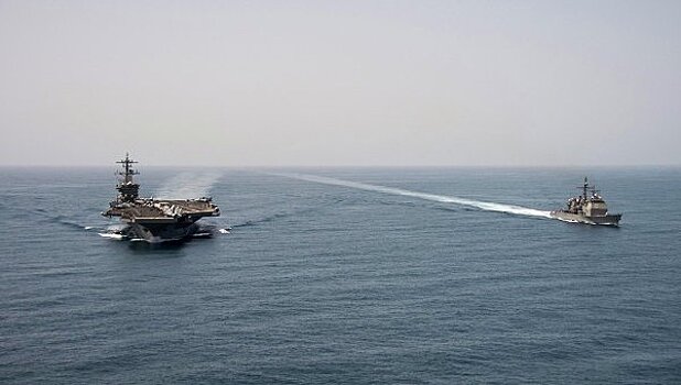 Корабли ВМФ США покидают акваторию у берегов Йемена