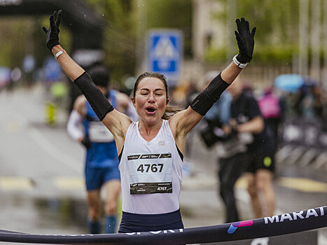 Российская бегунья Дина Александрова выиграла марафон в Цюрихе