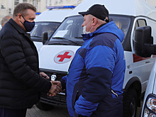 Николай Любимов передал 15 реанимобилей рязанским райцентрам