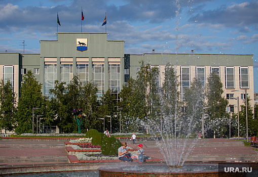 Мэрия Сургута объявила о росте затрат на переезд в новый офис. «Сумма несколько напрягает»
