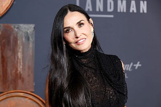 Деми Мур появилась в образе, который никогда не выйдет из моды