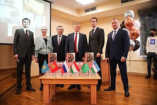 Цена Победы: в преддверии 9 мая в Челябинске прошла научная конференция