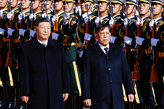 Китай взял курс на укрепление связей с официальным военным союзником США