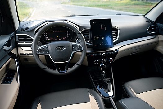 В России идет сервисная кампания Lada Vesta из-за блокировки руля