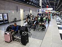 Аэропорт Москвы перестал принимать и выпускать самолеты