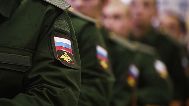 Выходной 23 февраля призвали отменить для части россиян