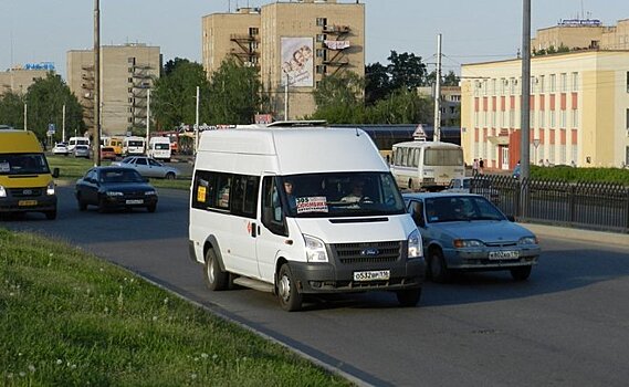 Соцсети — мэру Челнов: "Где, черт возьми, большие автобусы?"