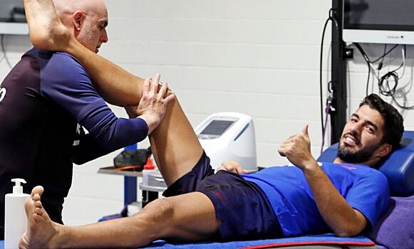 Суарес приступил к восстановлению после операции на колене