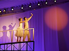 В городе "Белых ночей" и влюблённых