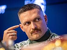 Усик пообещал украинским боксерам призовые за медали на Олимпиаде-2024