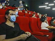 Роспотребназдор рекомендовал московским кинотеатрам проверять наличие масок на зрителях во время киносеансов