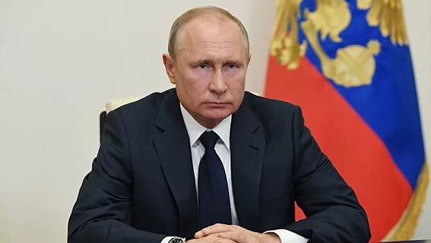 Путин выступил против ограничений с QR-кодами под Новый год