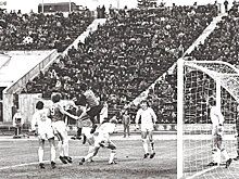 ЗЕНИТ-1984. Летопись чемпионского сезона. Февраль - март. С ковра - на весенние поля