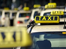 В Южно-Сахалинске таксистка поверила «клиенту» и навела его на родственника