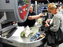 У граждан поведенческий страх: эксперты об уходе россиян в наличность