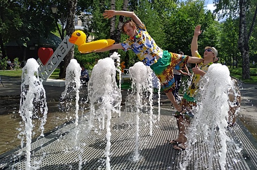 Концертно-интерактивную программу «Жаркое лето» представили в Бабушкинском парке