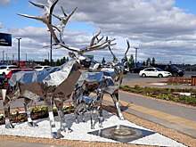 «Нулевой километр» появился на привокзальной площади аэропорта Нового Уренгоя