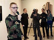 Сергей Баландин представил авторскую выставку "Времена суток" (18+) в Горький Центре