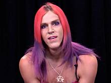 Транссексуалка-сатанистка баллотируется в шерифы в США